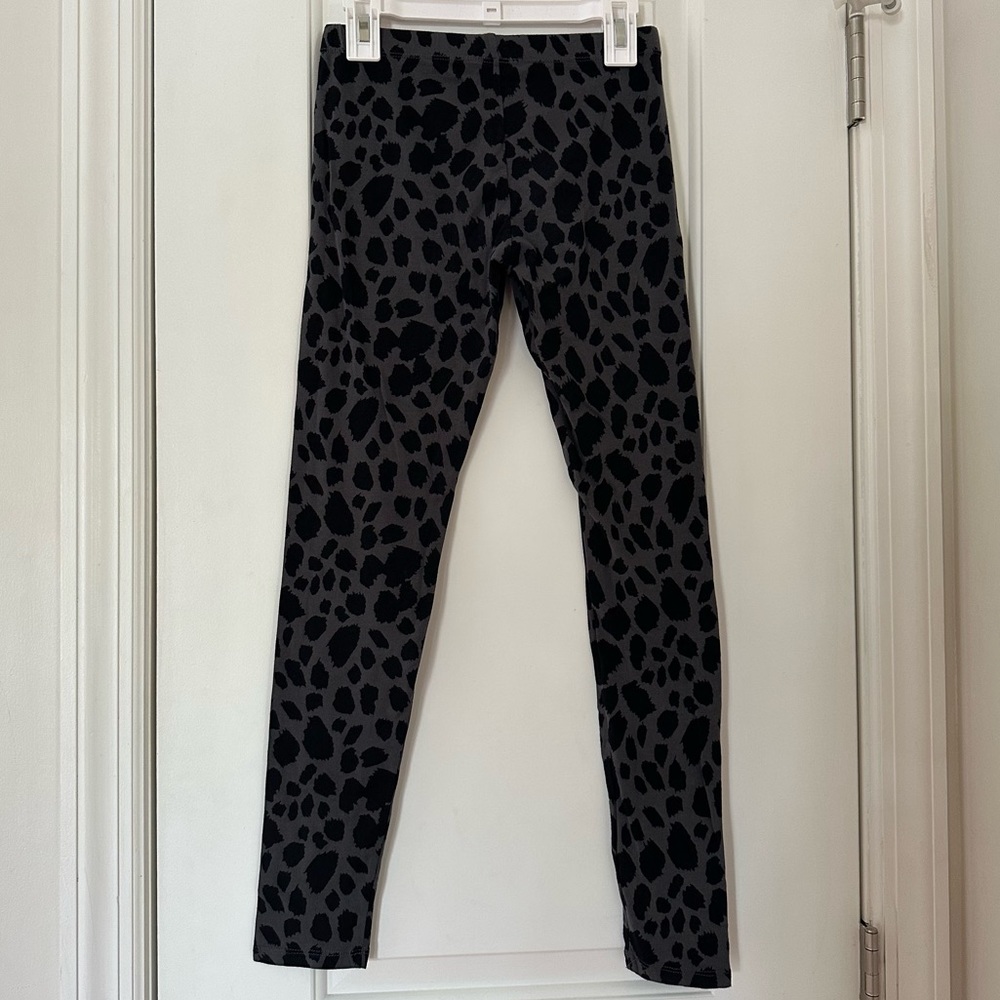 Girls L Total Girl Gray & Black Animal Print Leggings